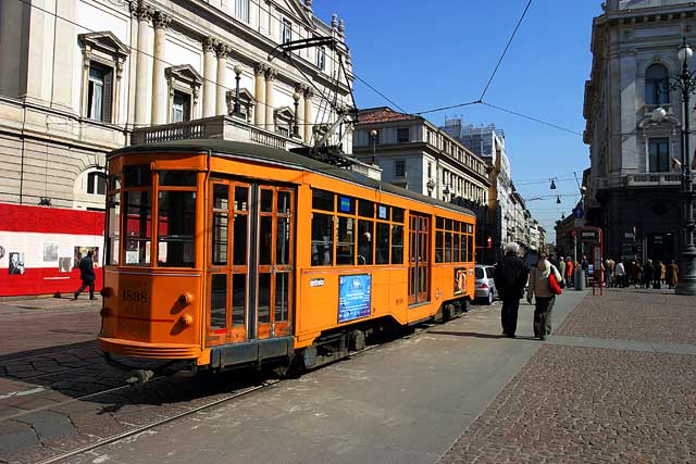 tram-old.jpg