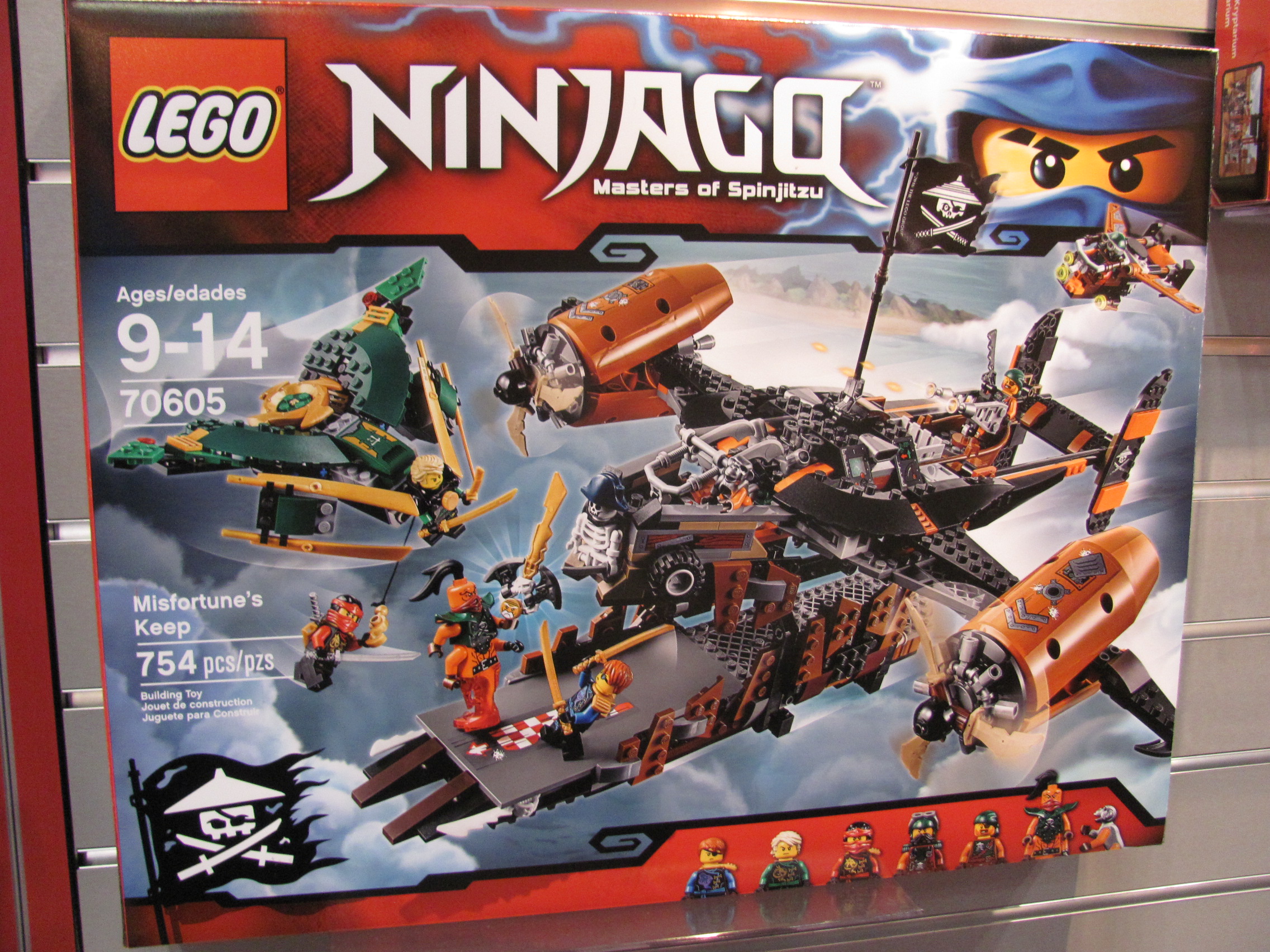 Lego-Ninjago-Misfortunes-Keep.jpg